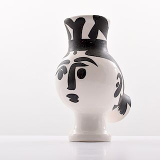 Pablo Picasso "Chouette Femme" Vase/Vessel (A.R. 119)
