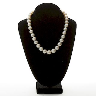 White Tahitian Pearl Necklace