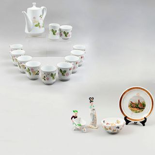 Lote de servicio de té y artículos decorativos. China y Francia, siglo XX. Elaborados en porcelana blanca. Diferentes diseños. Pz: 16