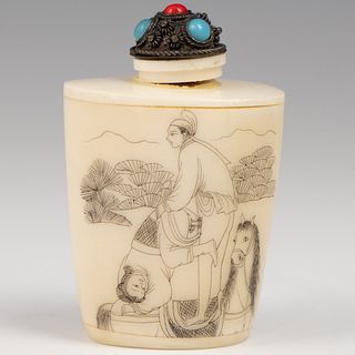 Oriental Erotic Bone Snuff Bottle