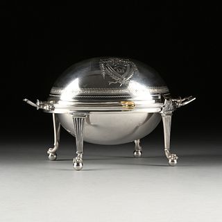 AN ENGLISH EDWARDIAN SILVERPLATE ENGRAVED VEGETABLE WARMING DISH, WILLIAM HUTTON & SONS, LONDON, LATE 19TH/EARLY 20TH CENTURY,