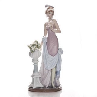 LARGE LLADRO FIGURINE, A TOUCH OF CLASS 01005377