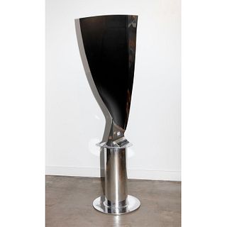 ROTATING FAN BLADE SCULPTURE ON MIRROR POLISHED BASE