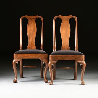 A SET OF FOUR QUEEN ANNE STYLE CARVED WALNUT DINING CHAIRS, BY WILLIAMSBURG RESTORATION, 20TH CENTURY,