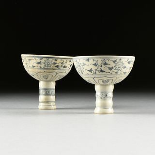 A PAIR OF VIETNAMESE/ANNAMESE BLUE AND WHITE PORCELAIN PEDESTAL STEM BOWLS, SHIPWRECK ARTIFACTS, 15TH/16TH CENTURY, 