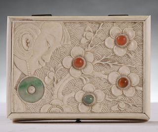 A JAPANESE ART DECO BOX WITH 'MODERN GIRL' AND JADE