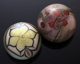 TWO GOOD ORIENT AND FLUME ART GLASS PAPERWEIGHTS