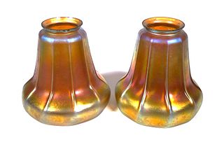Pair Ribbed AURENE Art Glass Lamp Shades