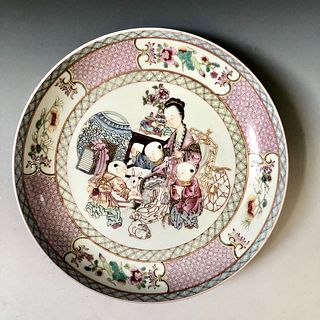 A BEAUTIFUL CHINESE ANTIQUE PORCELAIN  PLATE. 19C