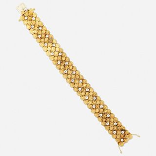 Diamond and textured gold bracelet