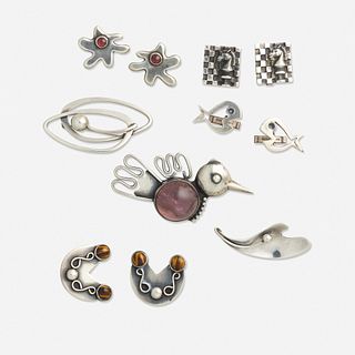 Group of silver Modernist jewelry including Maxwell Chayat, Byrne Livingston, and Franz Bergman