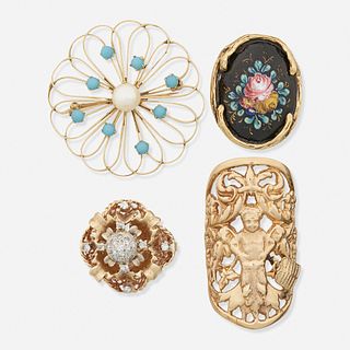 Yellow gold rings and brooch