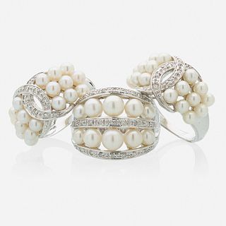 Three cultured pearl and diamond rings