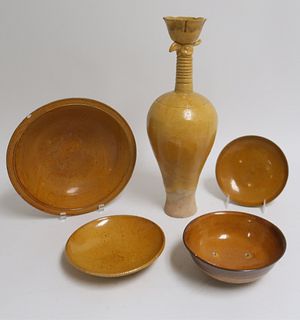 Liao Dynasty Amber Glazed Funerary Vase & Bowls