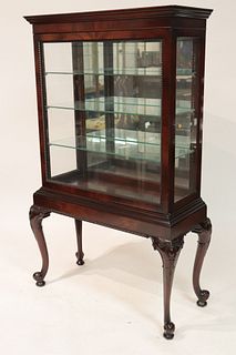 Chippendale Style Mahogany Vitrine Cabinet