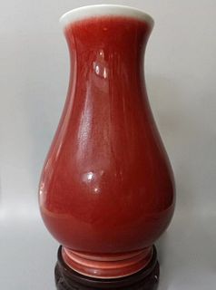 A CHINESE ANTIQUE RED GLAZED VASE,19C