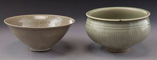 (2) Chinese Song Yaozhou Yao porcelain bowls,