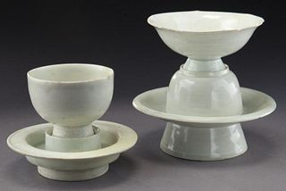(2) Chinese Song Qingbai porcelain cups,