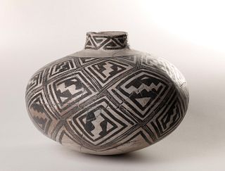 Anasazi, Mogollon Tularosa, Pottery Jar, ca. 1200