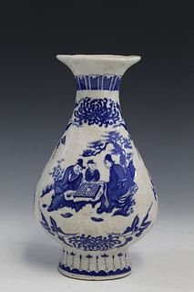 Chinese blue and white porcelain vase, Kangxi mark.