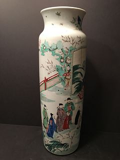ANTIQUE Chinese Large Wucai Vase with figurines, Transaction Period. 17th century