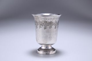 A 19th CENTURY FRENCH SILVER BEAKER, with everted rim, engraved with a band