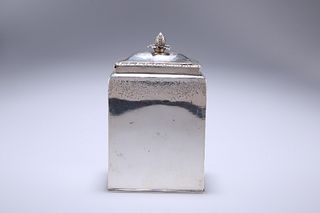 A HANDSOME EARLY GEORGE III SILVER TEA CADDY, LONDON 1760, maker's mark W.A