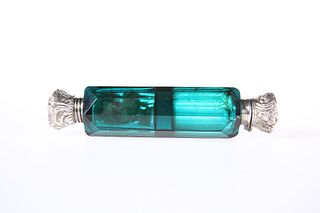 A VICTORIAN GREEN GLASS DOUBLE-ENDED SCENT FLASK, with silver tops (unmarke