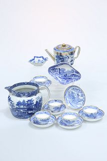 A GROUP OF BLUE AND WHITE, including a Chinese Export teapot, early 19th Ce