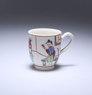 A WORCESTER MANDARIN COFFEE CUP, c. 1770, painted with two ladies in an int