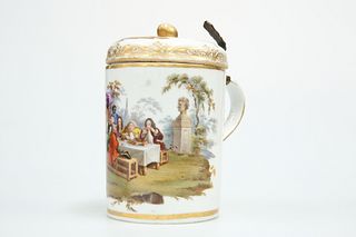 A CONTINENTAL PORCELAIN LIDDED TANKARD, 19TH CENTURY, cylindrical, the cove