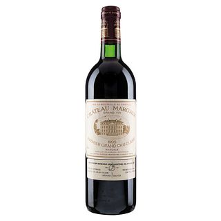 Château Margaux. Cosecha 1995. Grand Vin. Premier Grand Cru Classé. Margaux. Nivel: en el cuello.