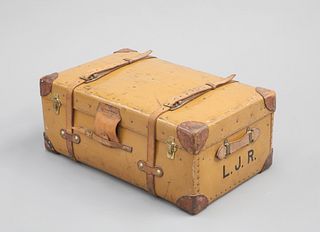 A LARGE LEATHER CAR TRUNK, EARLY 20TH CENTURY, with internal tray, Orient M