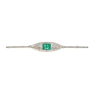 Art Deco Diamond Emerald Platinum 18K Long Brooch