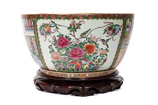 LARGE CHINESE ROSE MEDALLION PUNCH BOWL WITH STAND