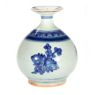19th century Chinese jar.