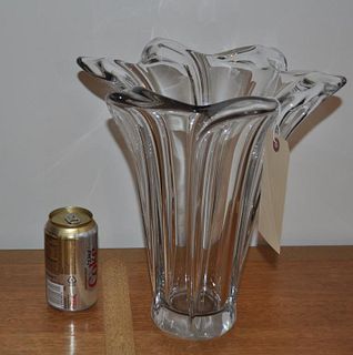 French Vannes Crystal Vase