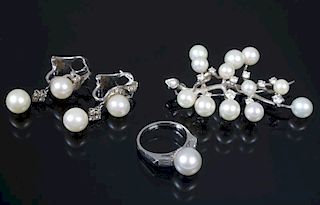 FLORENCE CAESAR CULTURED PEARL AND DIAMOND JEWELRY
