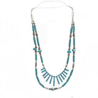 NATIVE AMERICAN STYLE BEADED TURQUOISE NECKLACE