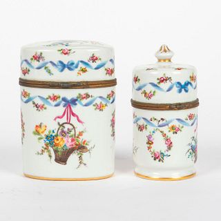 FRENCH PORCELAIN TABLE LIGHTER, CONTAINER