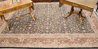 Oriental carpet. 9' x 12'.