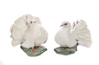 Pair of Rosenthal Handgemalt Germany Porcelain Doves