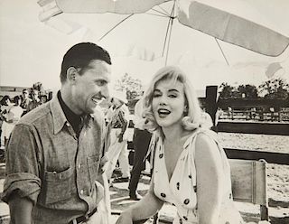 MARILYN MONROE PHOTOGRAPH ON THE SET OF THE MISFITS