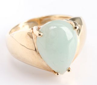 14K Yellow Gold Pear Shaped Jade Ring