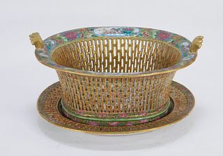 Chinese Export Famille Rose Reticulated Basket