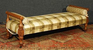18C American Tiger Maple Pegged Day Bed