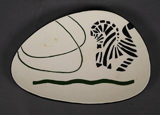 ROYAL HICKMAN #582 Art Pottery Plate