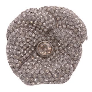 A Platinum Diamond Pansy Flower Pin/Pendant