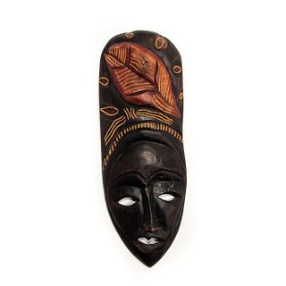 VINTAGE AFRICAN HANDCRAFTED WOODEN WALL MASK