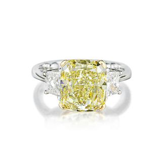 4.18-Carat Fancy Yellow Cushion-Shaped Diamond Ring